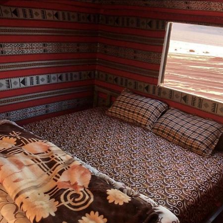 Wadi Rum Camels Camp Exterior photo